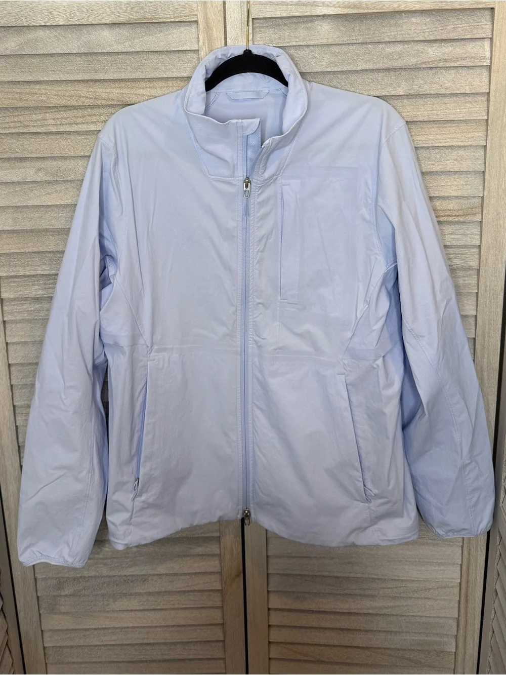 LuluLemon Mens Sojourn Windbreaker Jacket Windmill Light Blue Size M